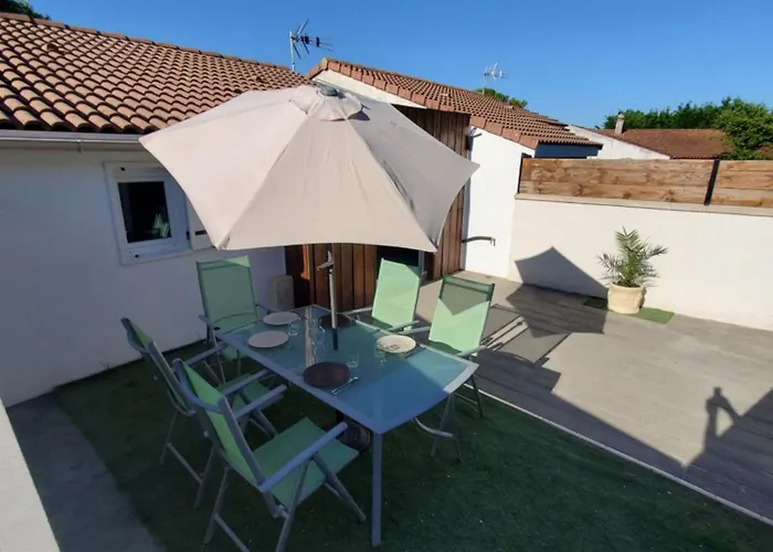 Сasa de vacaciones Petite Maison Proche Riviere *