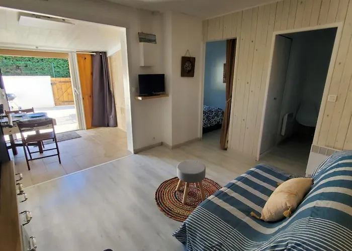 Petite Maison Proche Riviere * Vouillé-les-Marais